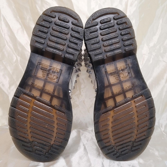 Dr. Martens Spike silver studded leather boots - Picture 6 of 7